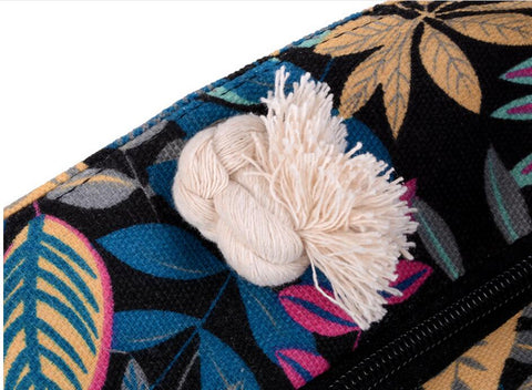 Image of printing leaves shoulder bags