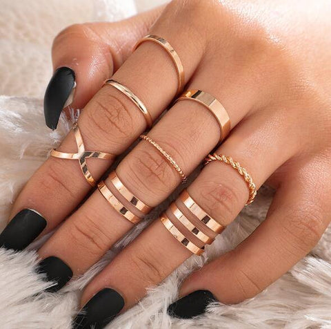 Image of Round Hollow Geometric Rings Set.