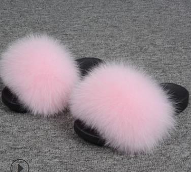 Image of Faux Fur Slippers Women.