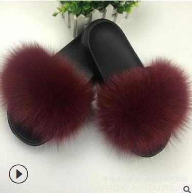 Image of Faux Fur Slippers Women.
