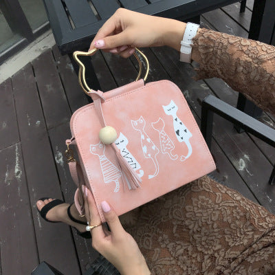 Image of Wooden beads tassel bag