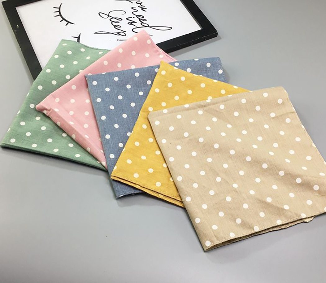 Fashion Plaid Dots Style Winter Pet Bandanas.