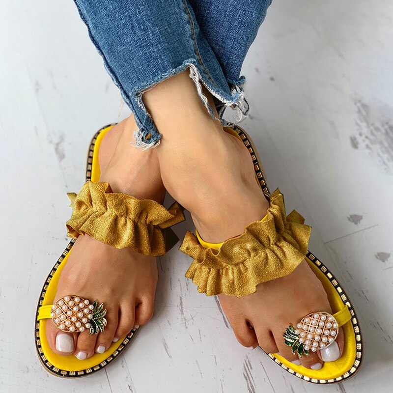 Pearl Flat Toe Sandals